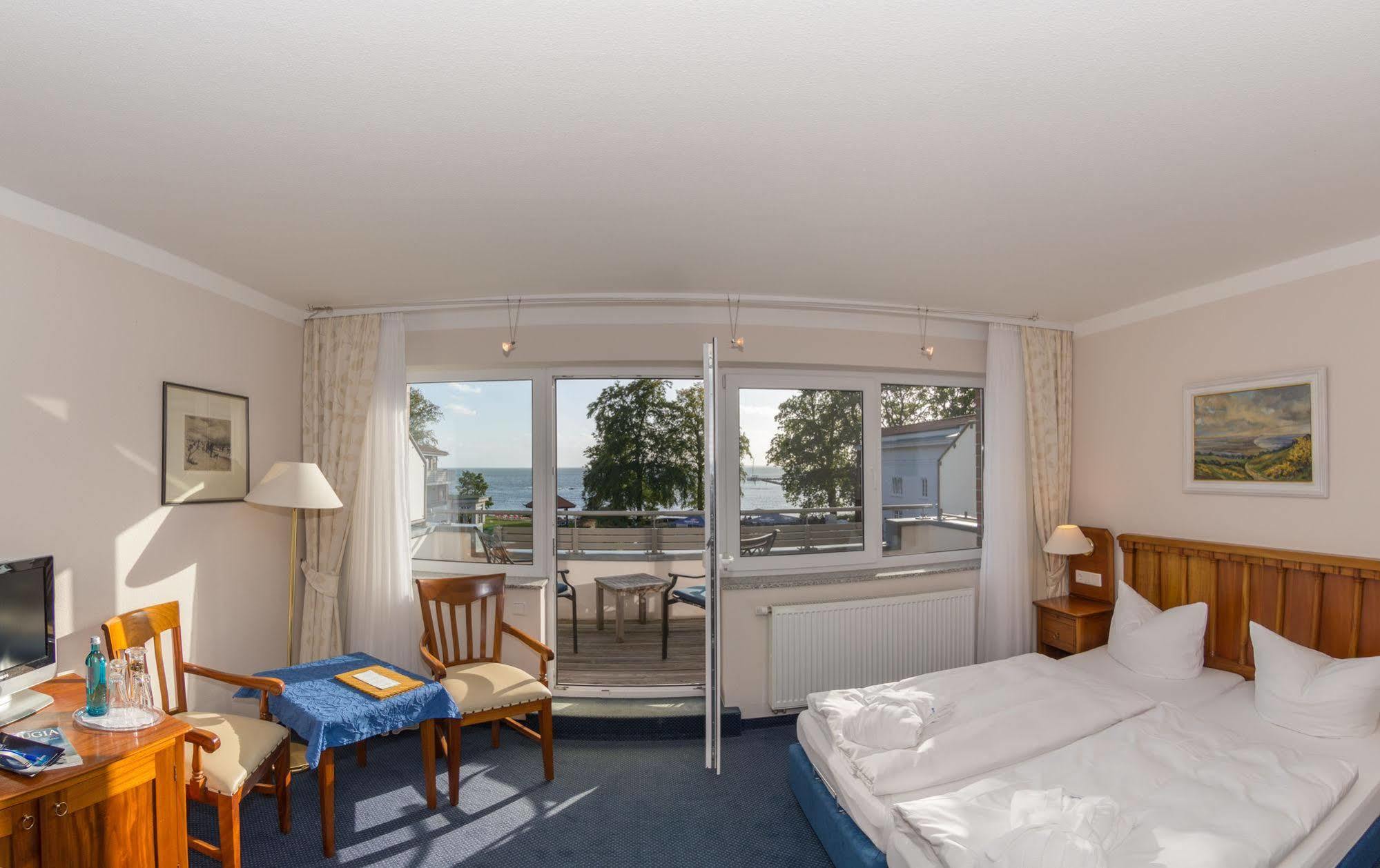 Hotel Badehaus Goor Putbus Luaran gambar