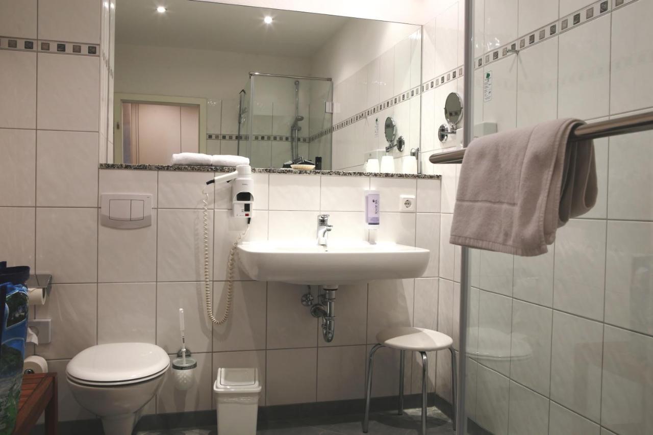Hotel Badehaus Goor Putbus Luaran gambar